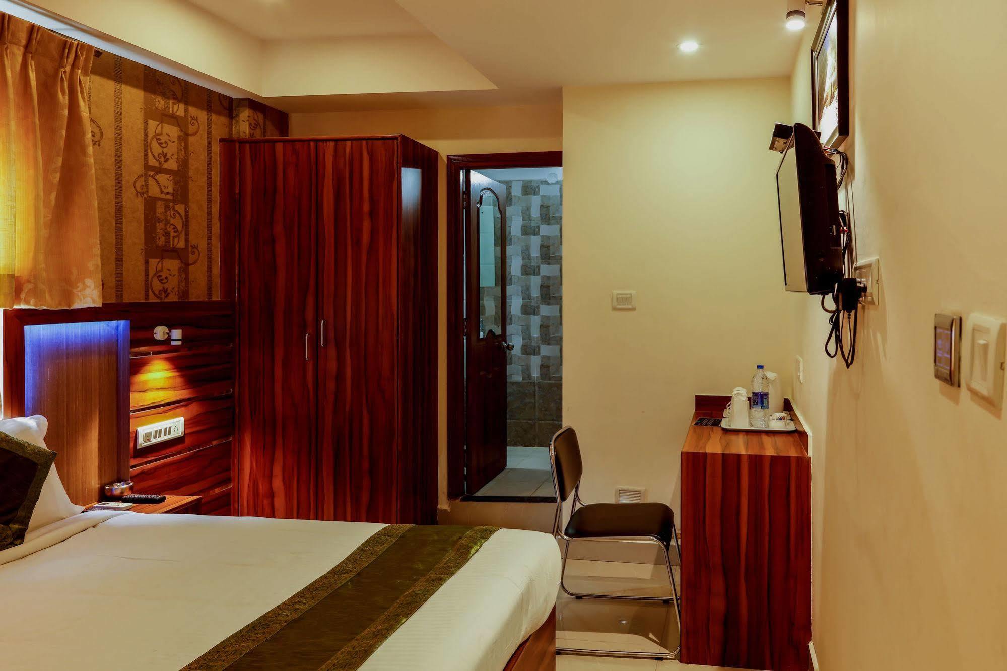 Itsy Hotels Elmas Golden Key バンガロール エクステリア 写真